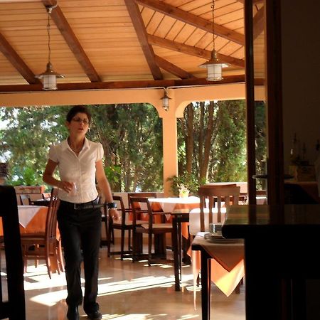 Novalja Guesthouse Economy Rooms Exterior foto