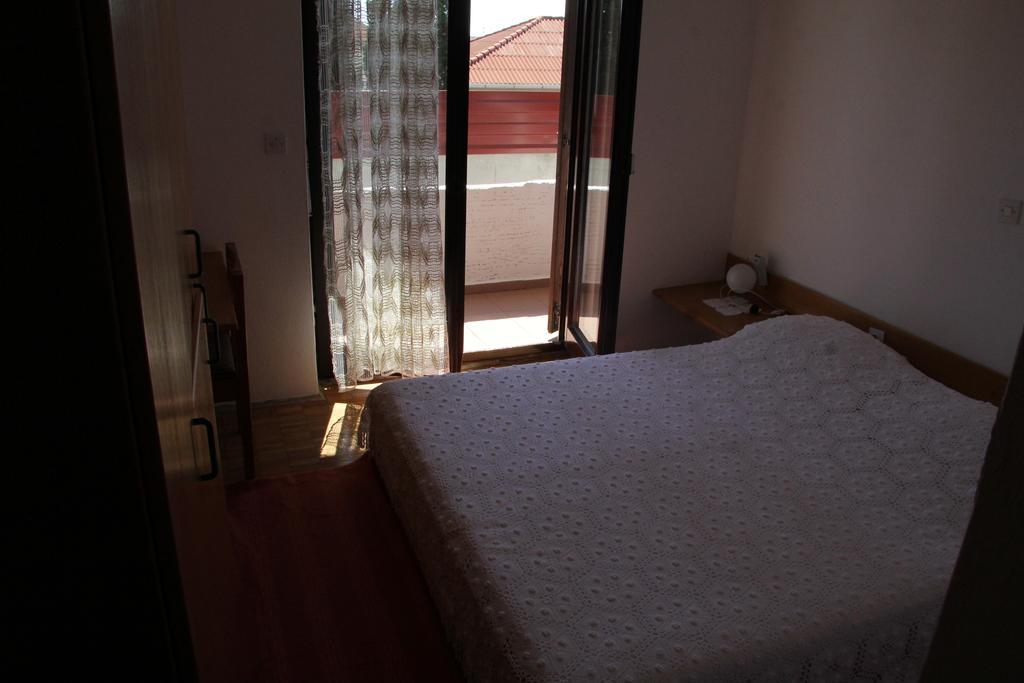 Novalja Guesthouse Economy Rooms Exterior foto